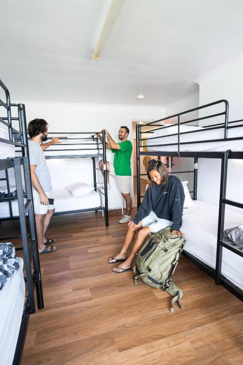 CALI Backpackers - Accommodation Mt Buller 3