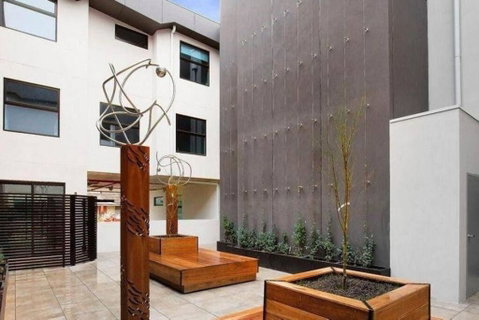 Caulfield Elegance: Chic Abode - Accommodation Mt Buller 3