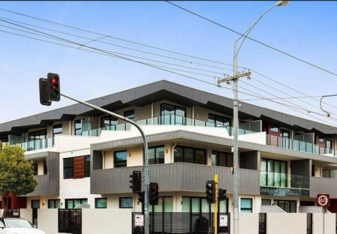 Caulfield Elegance: Chic Abode - Accommodation Mt Buller 1