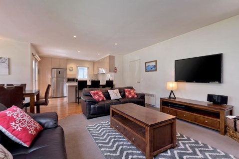 COME BY CHANCE, Dinner Plain - Accommodation Mt Buller 4
