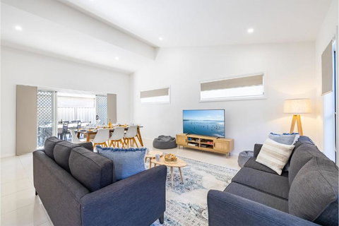 Daze On Dowling 25b Dowling Street WiFi, Air Conditioning 700 Metres To The Water - Accommodation Mt Buller 3