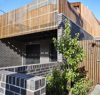 3-Bed House With Rooftop and Parking Near Yarra Park - Accommodation Mt Buller