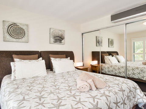 516 'Oaks Pacific Blue', 265 Sandy Point Road- Private Pool, Aircon, WIFI - Accommodation Mt Buller 1