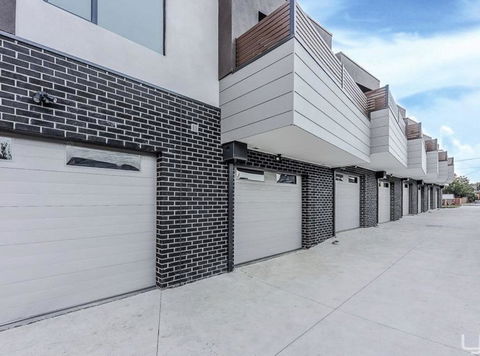 A Brand New Private Townhouse - Accommodation Mt Buller 1