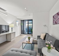 A Bright  Airy CBD Apt Next to Southern Cross - Accommodation Mt Buller