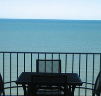 Absolute Beachfront with Million Dollar Views - Accommodation Mt Buller