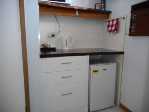 Acacia Rose Motor Inn - Accommodation Mt buller 3