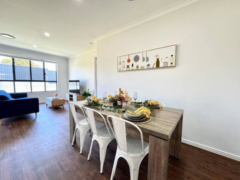 Family-Friendly Getaway In Heathwood - Accommodation Mt Buller 3