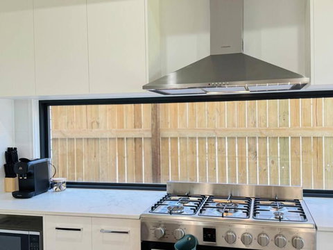 Family-Friendly Getaway In Heathwood - Accommodation Mt Buller 4