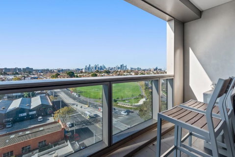 FLEMINGTON - Melbourne City Views - Accommodation Mt Buller 4