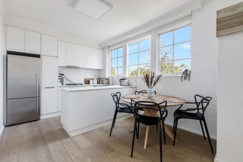 Golden Alma - A Radiant Escape Between City & Sand - Accommodation Mt Buller 2