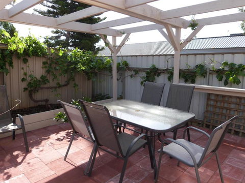 Fullarton Motor Lodge - Accommodation Mt Buller 1