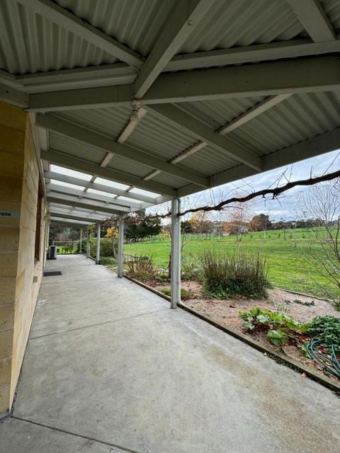 GORGE Chocolates Farmhouse - Accommodation Mt Buller 2