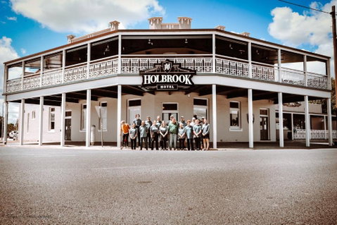 Holbrook Hotel - Accommodation Mt Buller 1