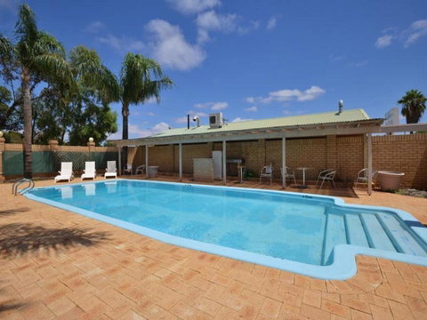 Albion Hotel - Accommodation Mt Buller 0