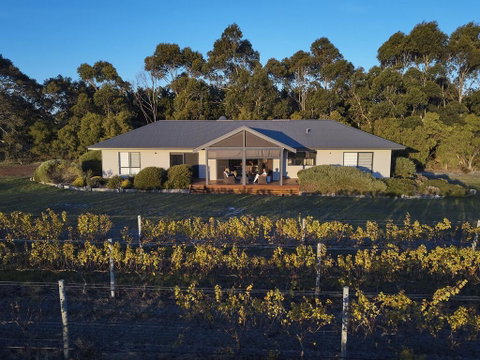 Arimia Estate Guesthouse - Accommodation Mt Buller 0