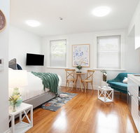 Art Deco Designer Studio in Lewisham - Accommodation Mt Buller