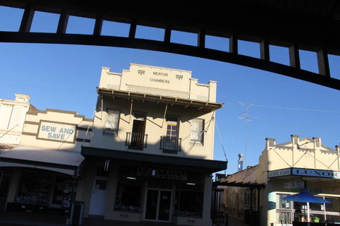 Mentor Chambers Apartment Bed & Breakfast - Accommodation Mt Buller 1