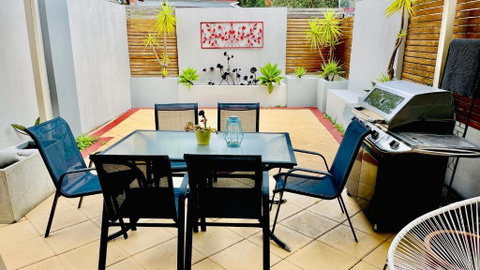 Melbourne Inner City Holiday Home Near CBD & Flemington - Accommodation Mt Buller 0