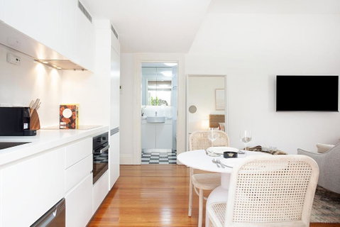 Modern And Cosy Inner West Apartment - Accommodation Mt Buller 3