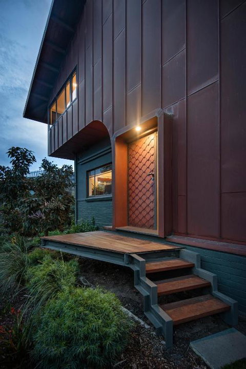 Modern St Kilda Apartment - Accommodation Mt Buller 2