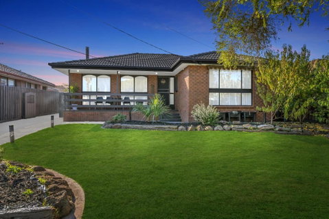 Newly Renovated House Near Melbourne Airport - Accommodation Mt Buller 2
