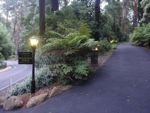 Mountain Lodge - Accommodation Mt Buller 3