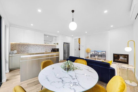 Ned-2B2B-Effortless Bayside Living-Brighton East - Accommodation Mt Buller 3