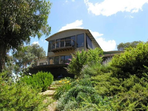 Ngurra - Accommodation Mt Buller 0