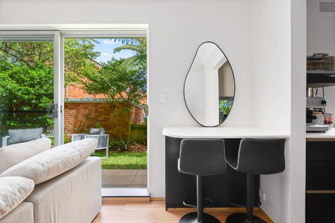 Northern Beaches Garden Hideaway - Accommodation Mt Buller 2