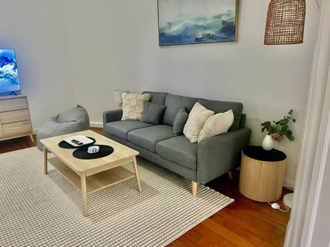 One Bed Apartment - Coogee Beach - Accommodation Mt Buller 2