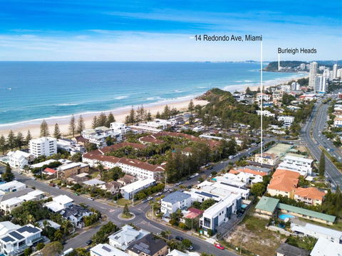PALMA - Couples Beach Shack! - Accommodation Mt Buller 2