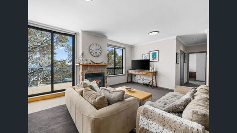 Peak 203A - Mt Buller Apartment In Prime Location - Accommodation Mt Buller 0