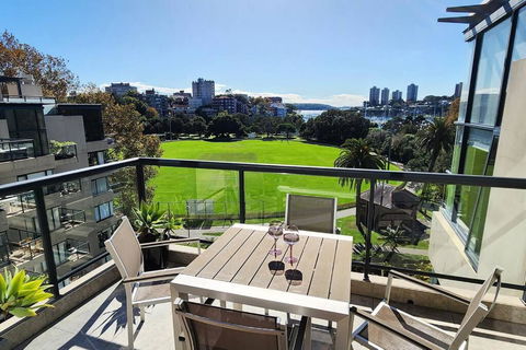 Penthouse With Private Terrace, Parking + 2 Pools - Accommodation Mt Buller 2