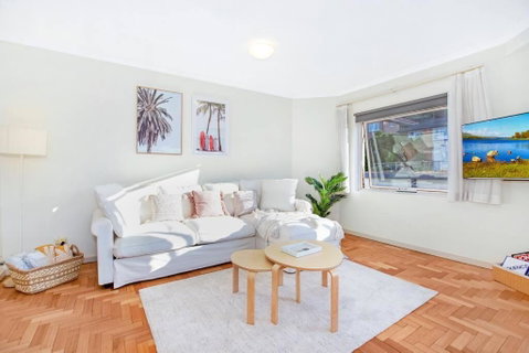 Perfect Manly Retreat, In The Heart Of Manly, Family & Couple Friendly Apartment With CAR SPOT - Accommodation Mt Buller 2