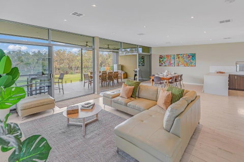 Perricoota Waters - Echuca Holiday Homes - Accommodation Mt Buller 3