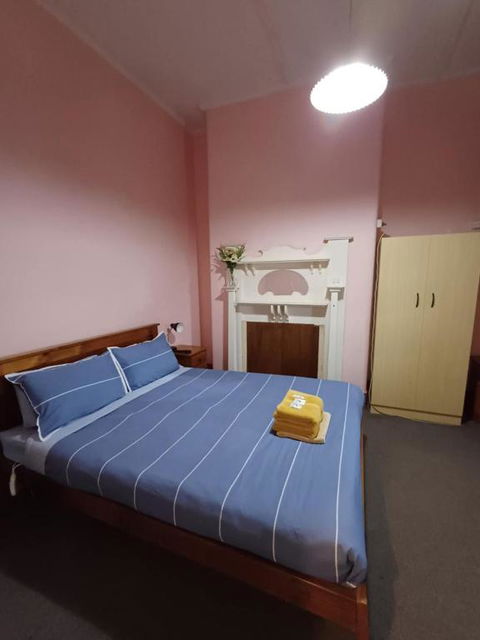 PETERBOROUGH HOTEL - Accommodation Mt Buller 2