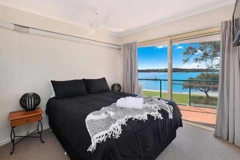 PICNIC7- PICTURE PERFECT PICNIC POINT - Accommodation Mt Buller 2