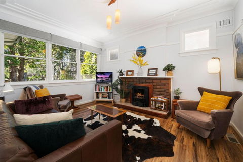 Pine Lodge - Accommodation Mt Buller 1