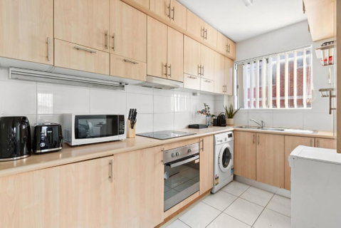 Polished 2-Bed Unit In The Heart Of Parramatta - Accommodation Mt Buller 2