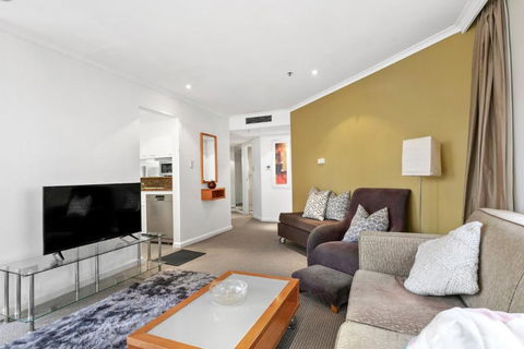 Quay West 2302 Self-Catering - Accommodation Mt Buller 3