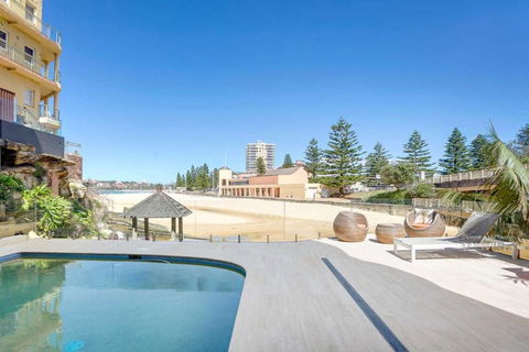 Queenscliff Penthouse - Beachfront - Accommodation Mt Buller 0
