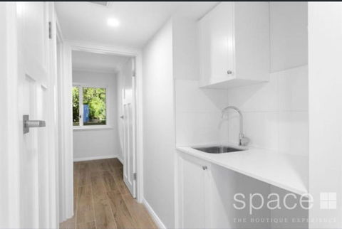 Quintessential Oceanview Apartment In Cottesloe - Accommodation Mt Buller 0