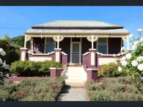 R&R Blue Diamond Luxury Cottage Maryborough, Vic - Accommodation Mt Buller 0