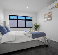 AU.JOY 3 Bed Townhouse Burwood 3 - Accommodation Mt Buller