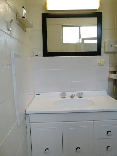 Azalea Motel - Accommodation Mt Buller 2