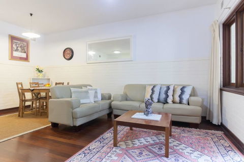 B2 Broadway Abode Close To Swan River, UWA & Hospitals - Accommodation Mt Buller 0
