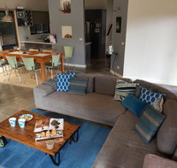 Bay Breeze Holiday Home - Accommodation Mt Buller