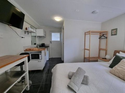 Redcliffe Homestay - Accommodation Mt Buller 0