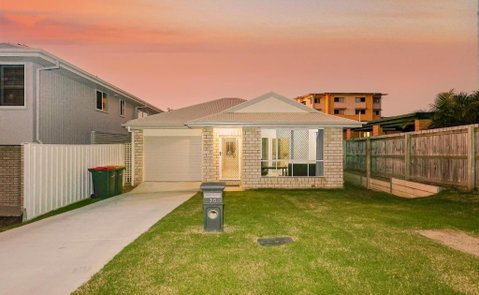 Redcliffe - Accommodation Mt Buller 3